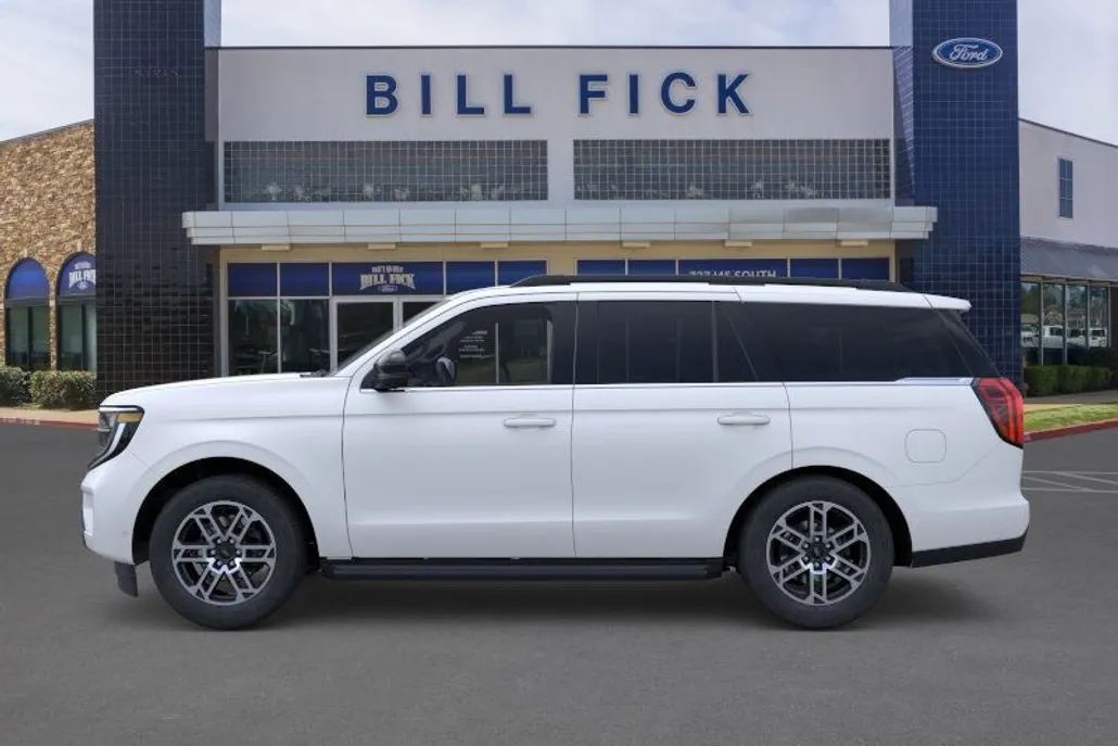 2025 Ford Expedition photo 1