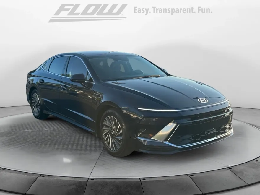 2024 Hyundai Sonata Hybrid SEL photo 1