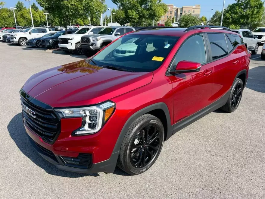 2022 Gmc Terrain SLE photo 1