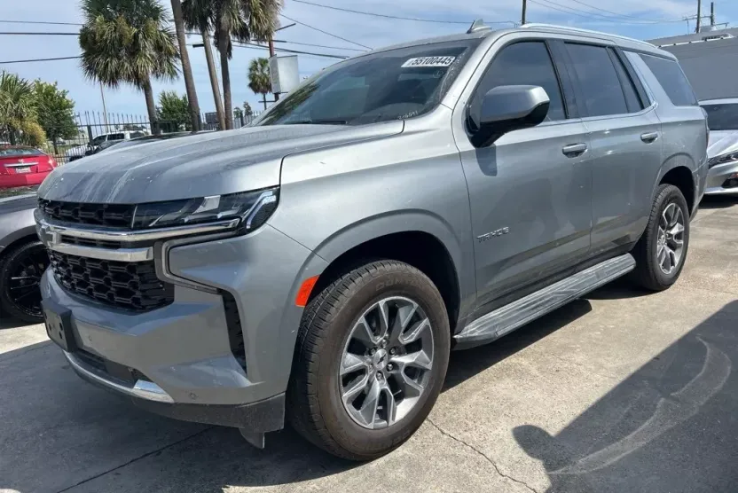 2024 Chevrolet Tahoe LS photo 1