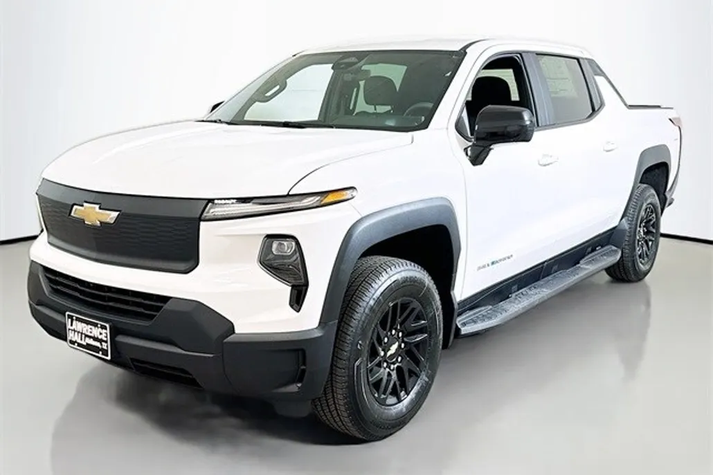 2024 Chevrolet Silverado EV Work Truck photo 1
