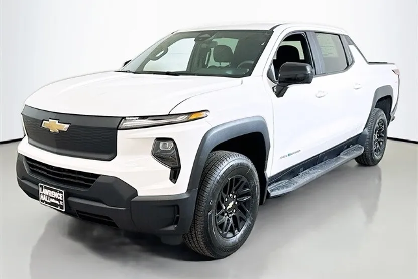 2024 Chevrolet Silverado EV Work Truck photo 1