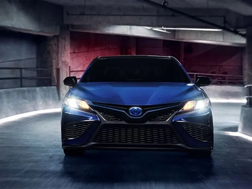 2026 Toyota Camry LE photo 1