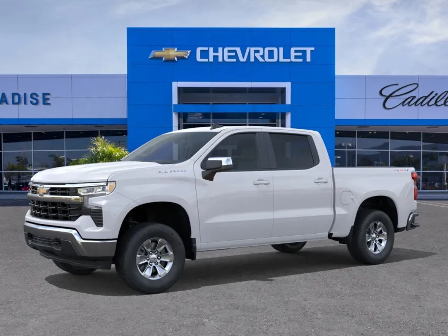 2025 Chevrolet Silverado 1500 LT photo 1