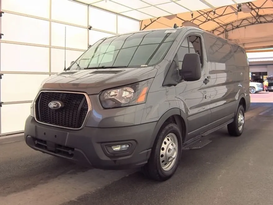 2022 Ford Transit photo 1