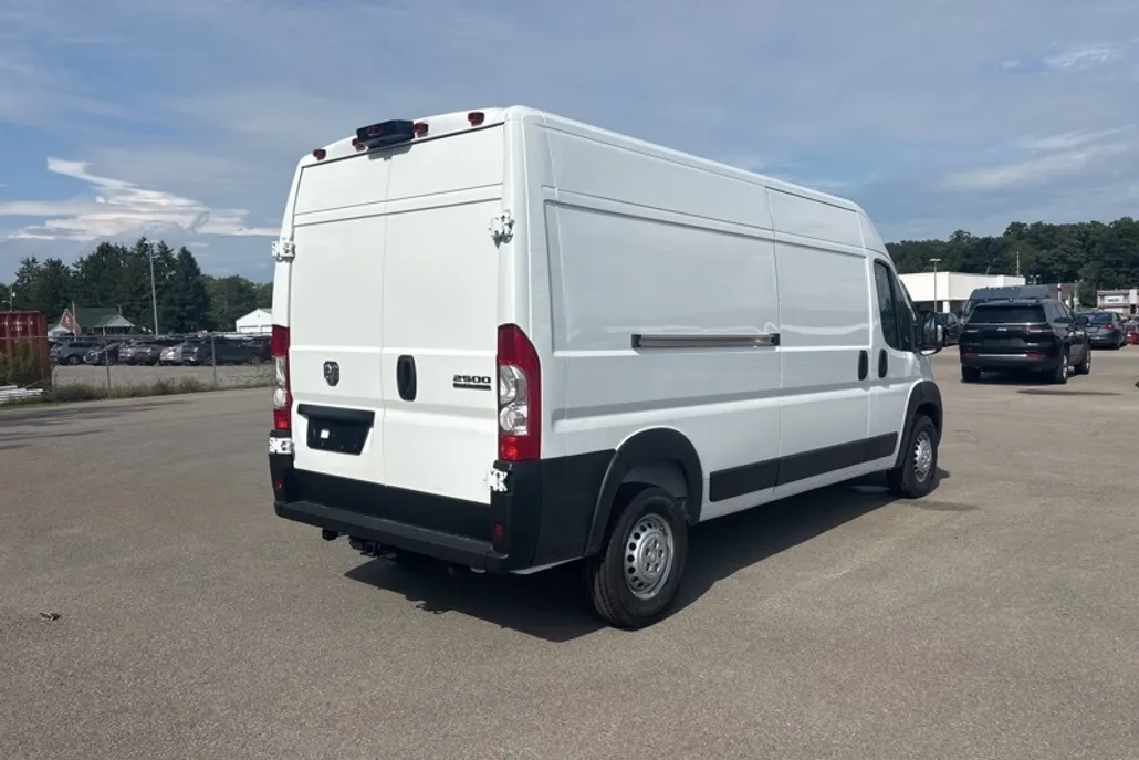 2025 Ram ProMaster 2500 photo 1
