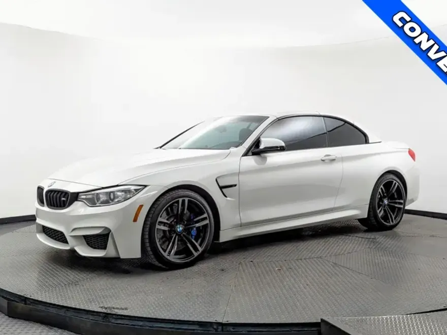 2015 Bmw M4 Convertible photo 1