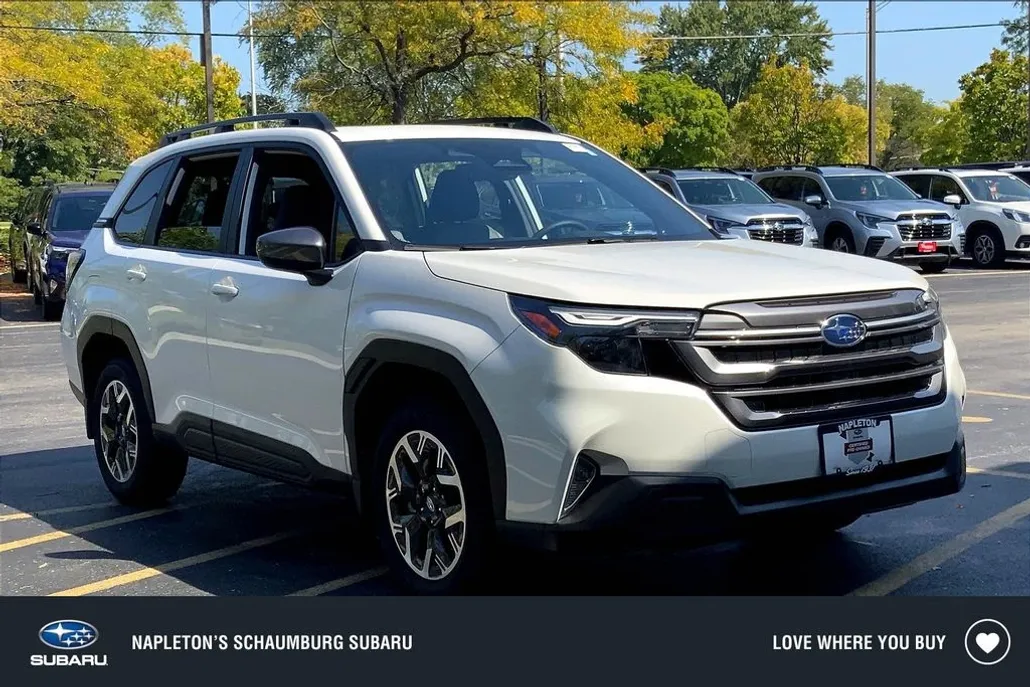 2025 Subaru Forester Premium Base photo 1