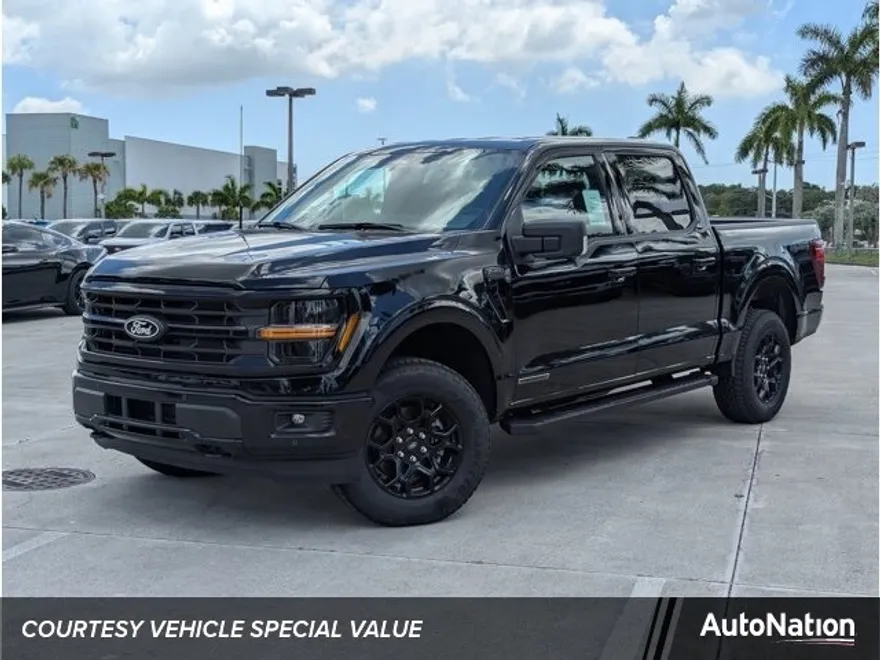 2025 Ford F-150 XLT photo 1