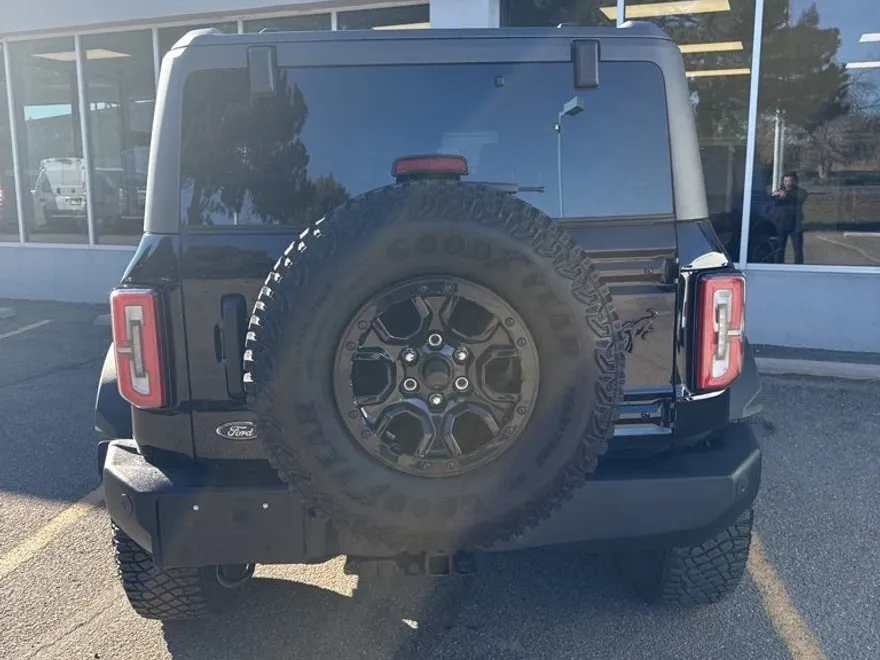 2024 Ford Bronco Wildtrak photo 1