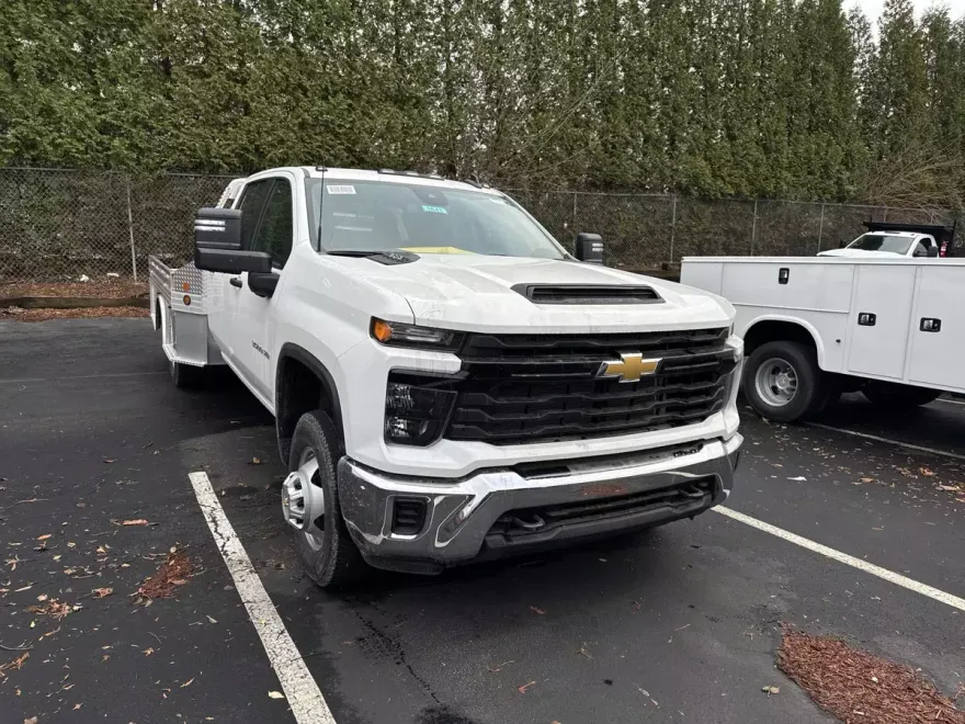 2024 Chevrolet Silverado 3500HD Work Truck photo 1