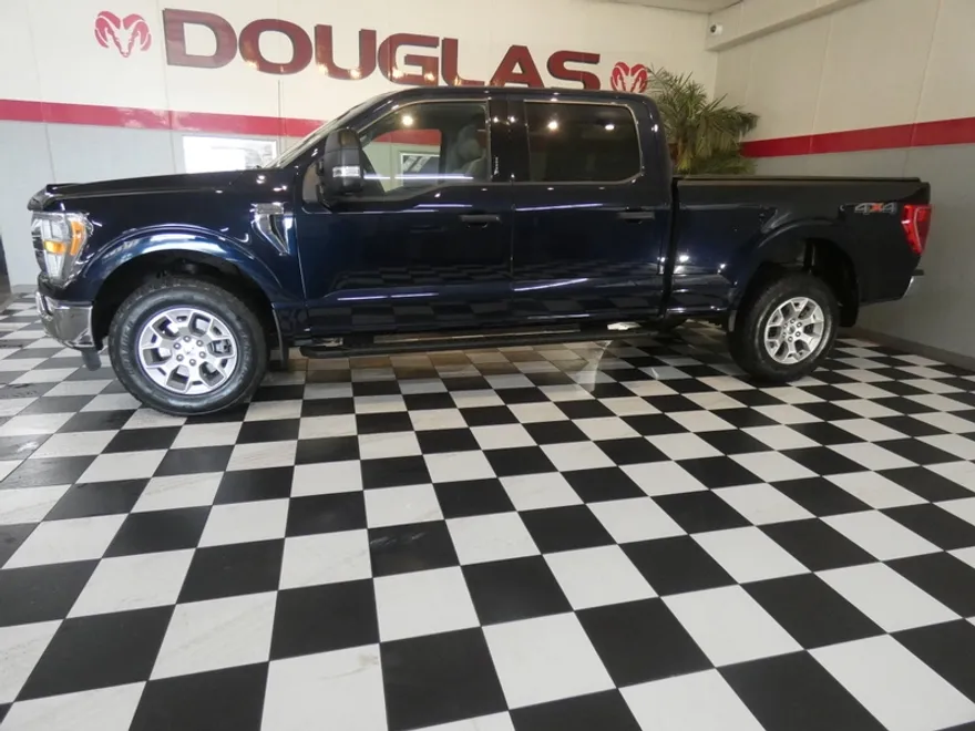 2022 Ford F-150 XLT photo 1