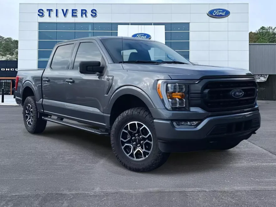 2021 Ford F-150 XLT photo 1