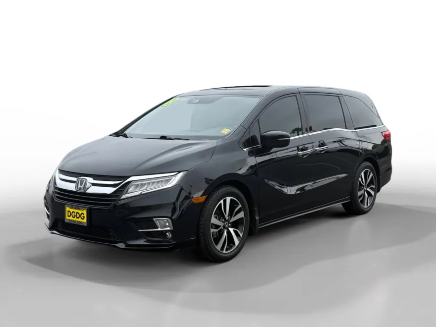 2018 Honda Odyssey Elite photo 1