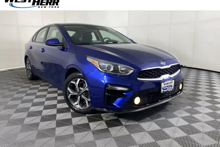 2019 Kia Forte LXS photo 1