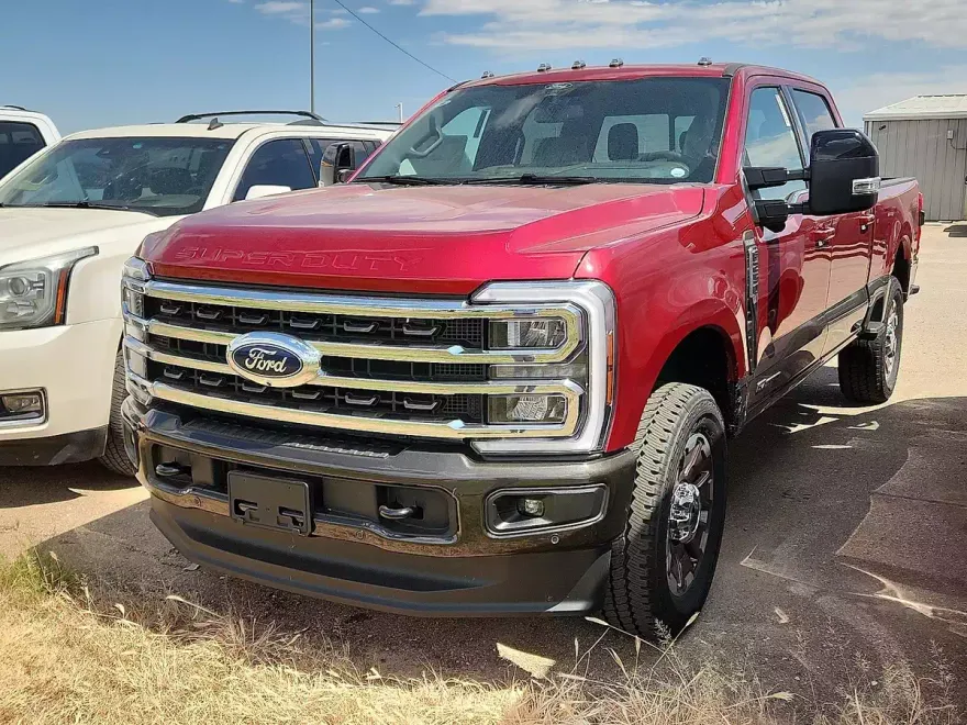 2025 Ford F-250 King Ranch photo 1