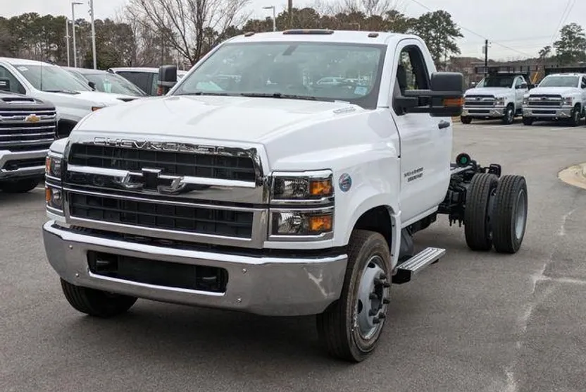 2024 Chevrolet Silverado 4500HD Work Truck photo 1