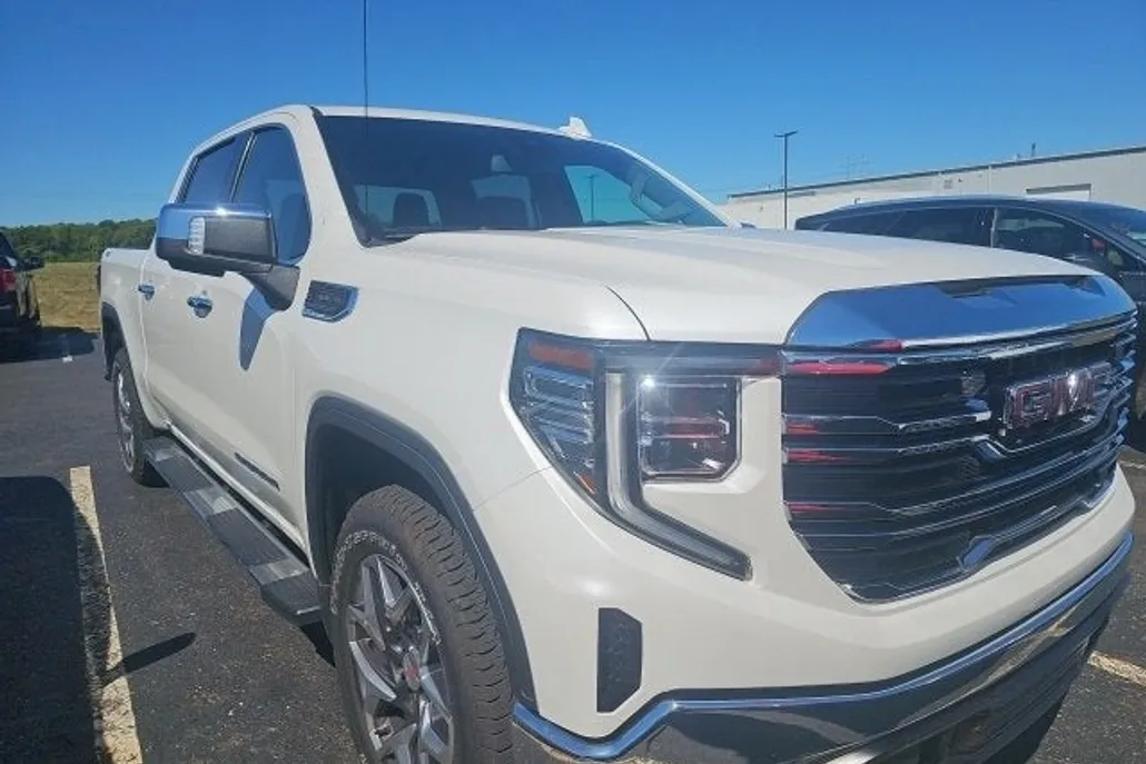 2022 Gmc Sierra 1500 SLT photo 1