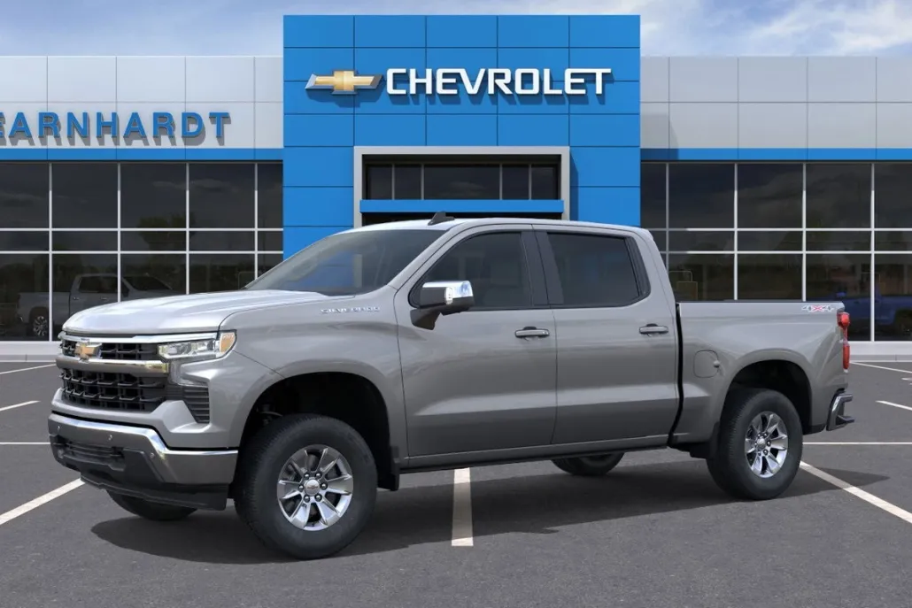 2026 Chevrolet Silverado 1500 LT photo 1