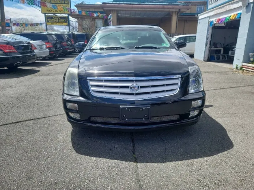 2005 Cadillac STS V8 photo 1