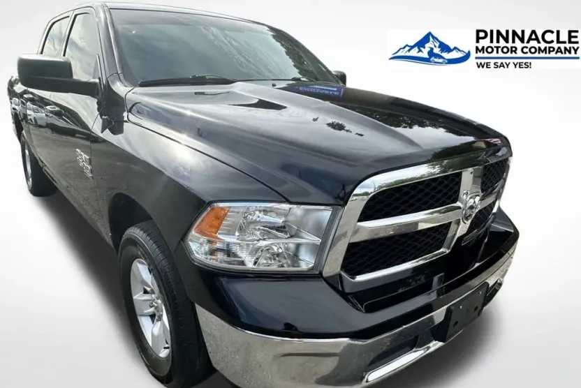 2021 Ram 1500 Classic SLT photo 1