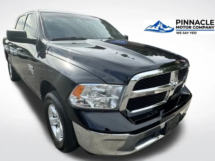 2021 Ram 1500 Classic SLT photo 1