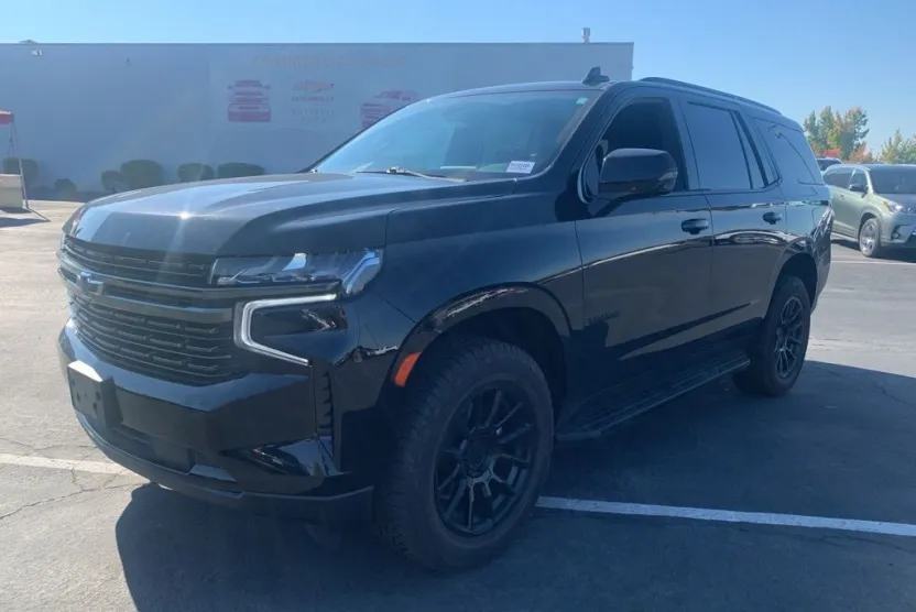 2021 Chevrolet Tahoe RST photo 1