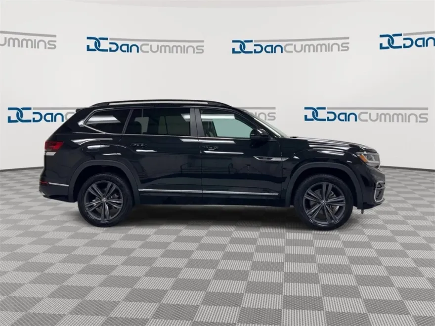 2021 Volkswagen Atlas V6 SE Technology R-Line photo 1