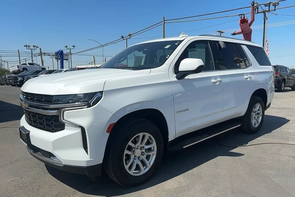2021 Chevrolet Tahoe LS photo 1