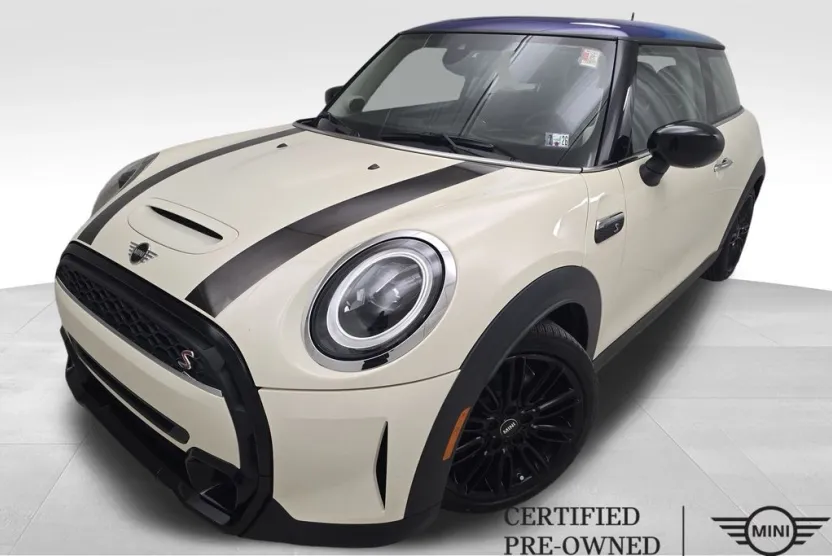 2023 Mini Cooper 2 Door Hardtop photo 1