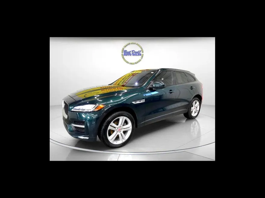 2017 Jaguar F-PACE R-Sport photo 1