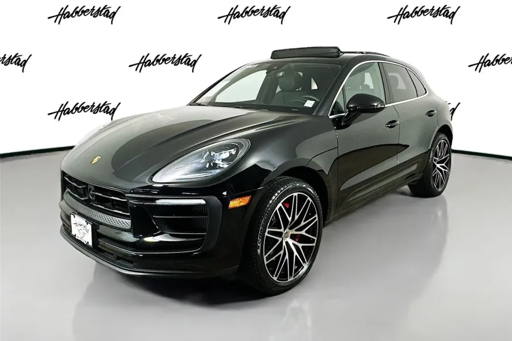 2023 Porsche Macan S photo 1