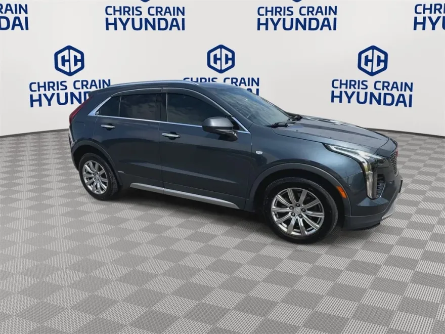 2019 Cadillac XT4 Premium Luxury photo 1