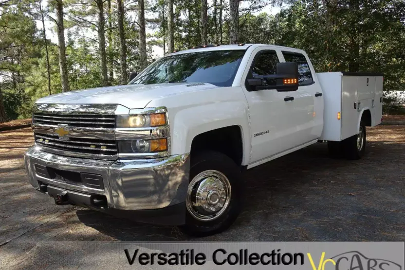 2015 Chevrolet Silverado 3500HD photo 1