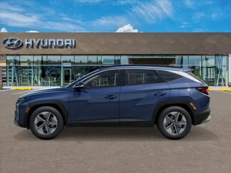 2025 Hyundai Tucson SEL photo 1