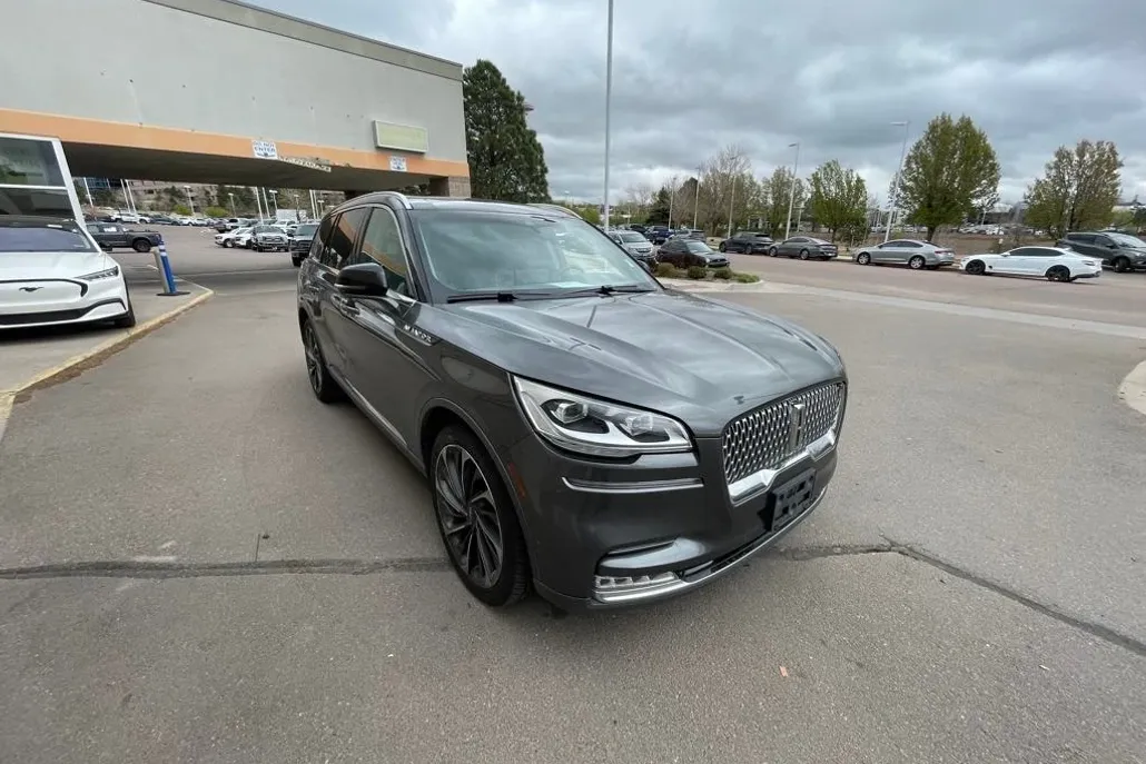 2020 Lincoln Aviator Reserve photo 1