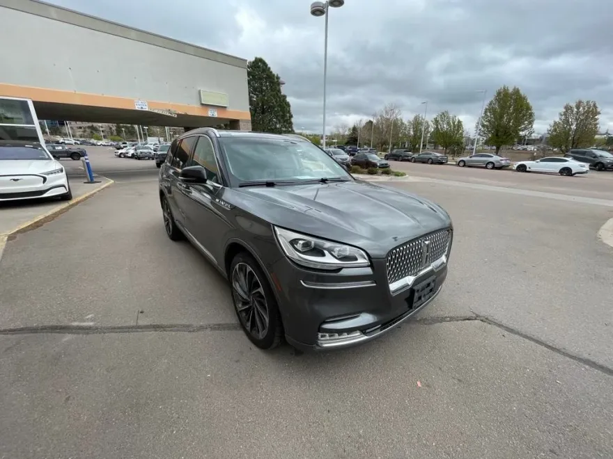 2020 Lincoln Aviator Reserve photo 1