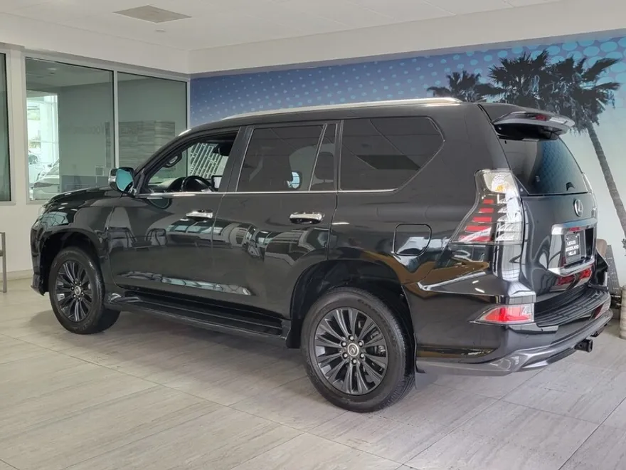 2023 Lexus GX 460 Premium photo 1