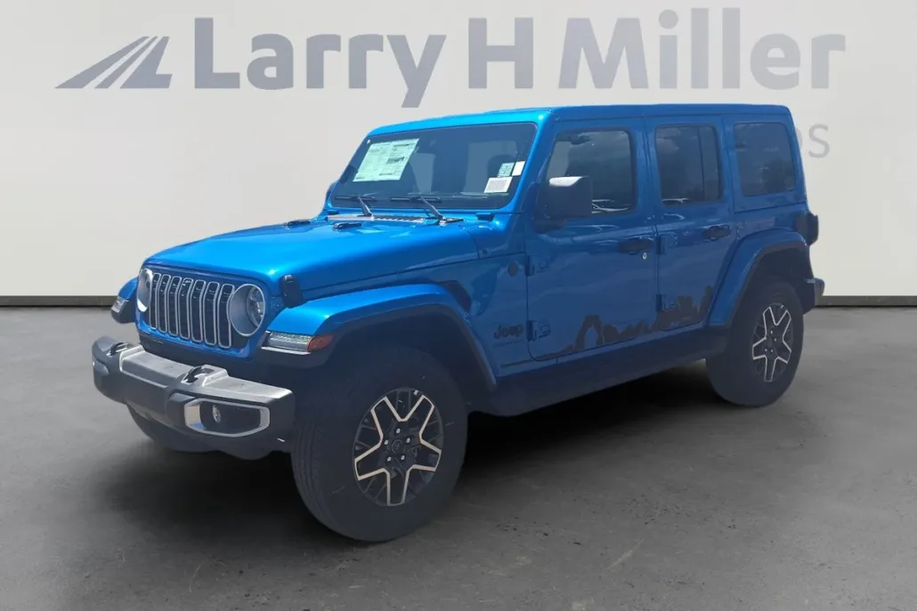2025 Jeep Wrangler Sahara photo 1