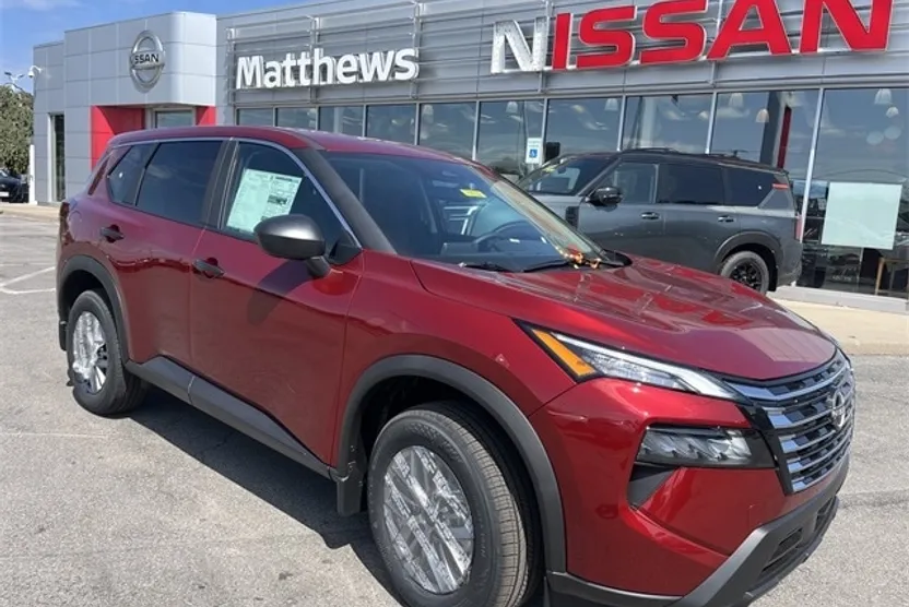 2026 Nissan Rogue S photo 1