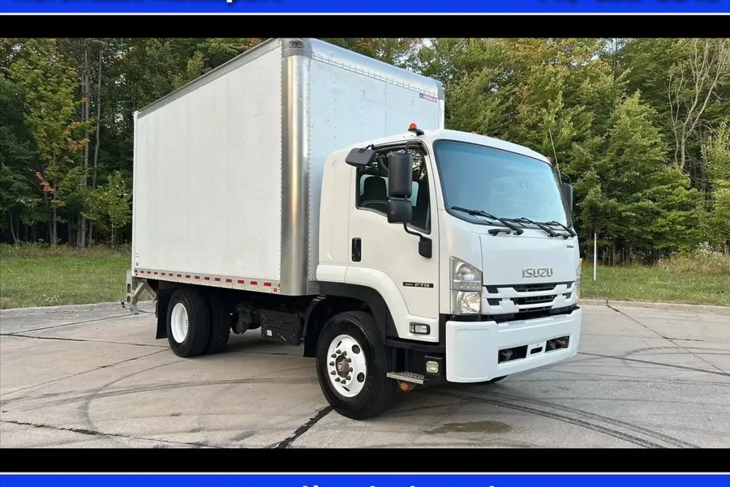 2020 Isuzu FTR photo 1