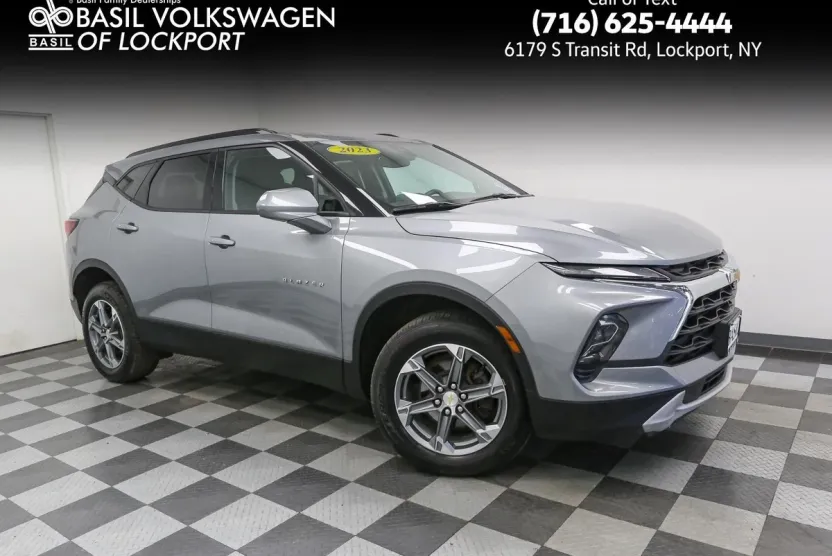 2023 Chevrolet Blazer 2LT photo 1