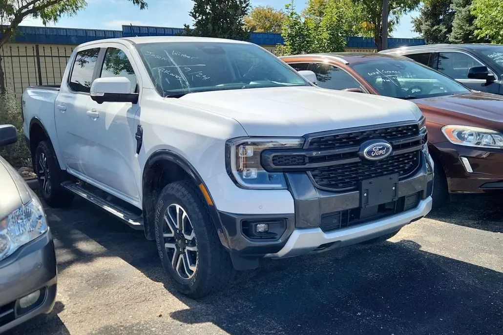 2024 Ford Ranger Lariat photo 1