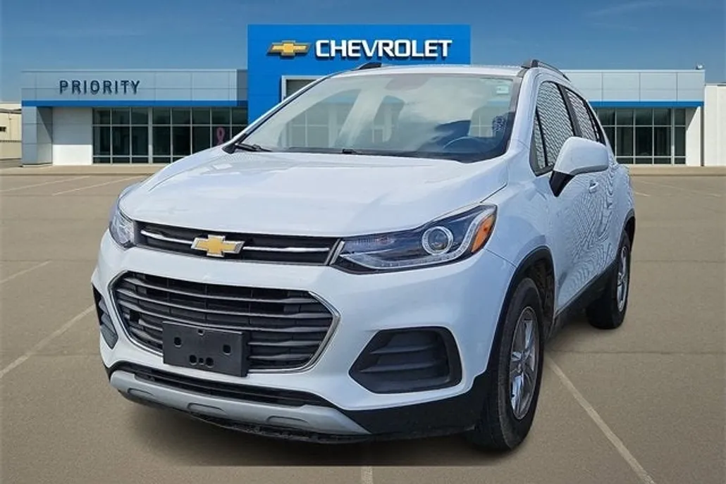 2021 Chevrolet Trax LT photo 1