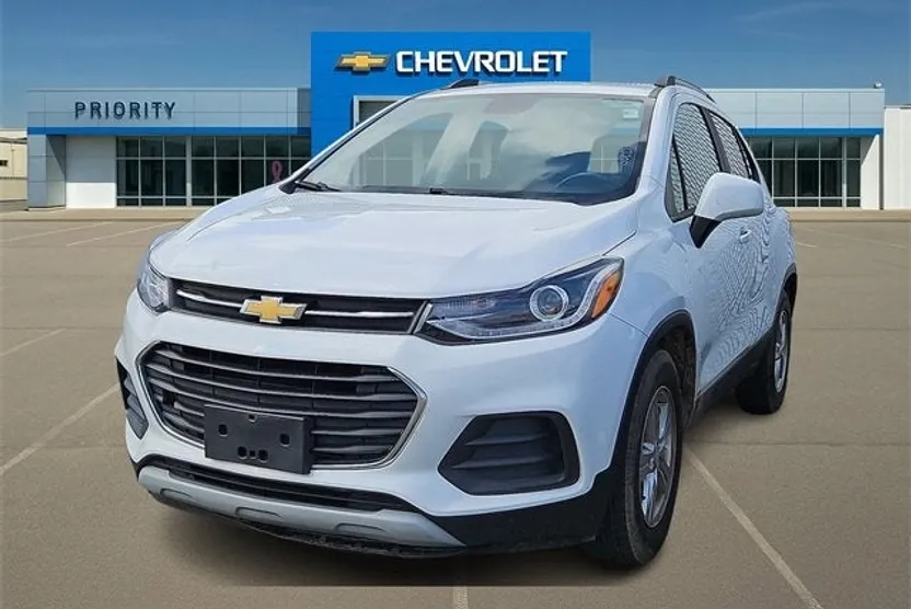 2021 Chevrolet Trax LT photo 1