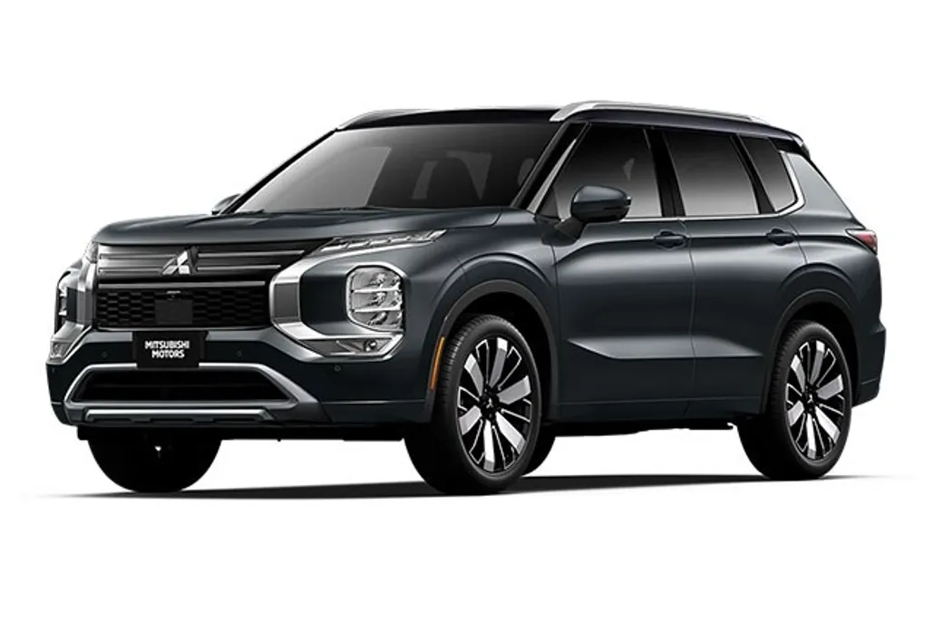 2025 Mitsubishi Outlander SEL photo 1