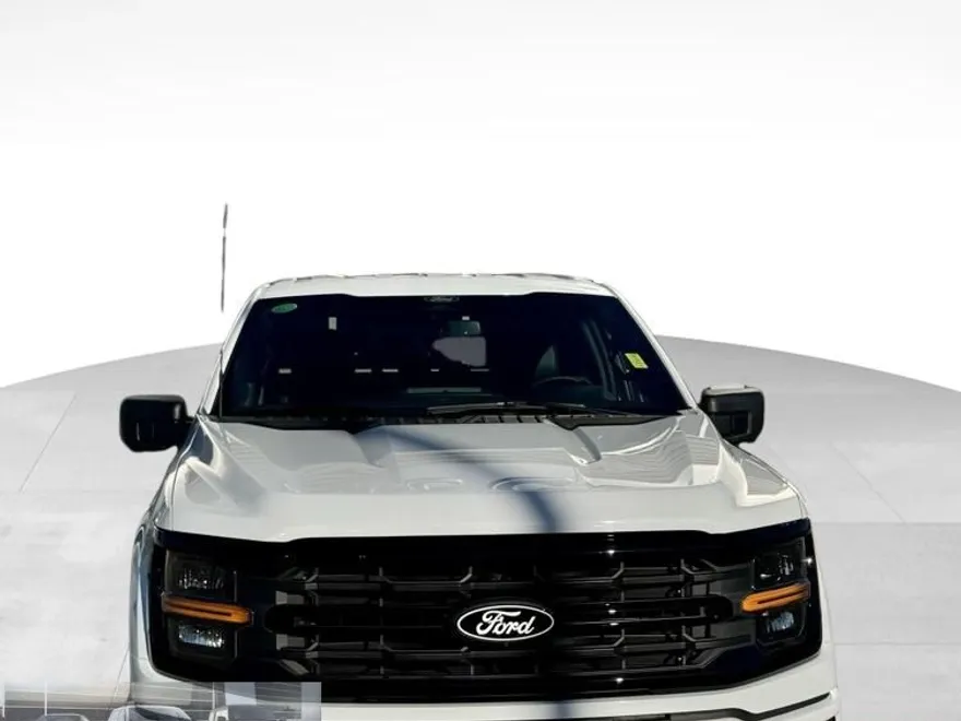 2024 Ford F-150 XLT photo 1