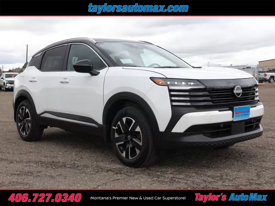 2025 Nissan Kicks SV photo 1
