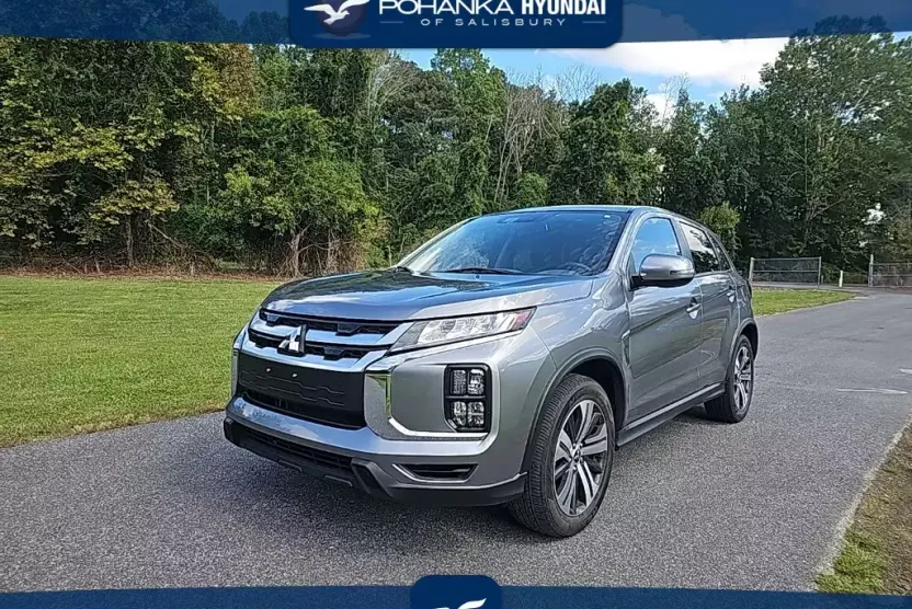 2022 Mitsubishi Outlander Sport SE photo 1