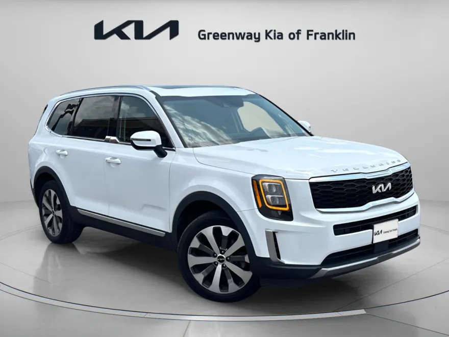 2022 Kia Telluride EX photo 1